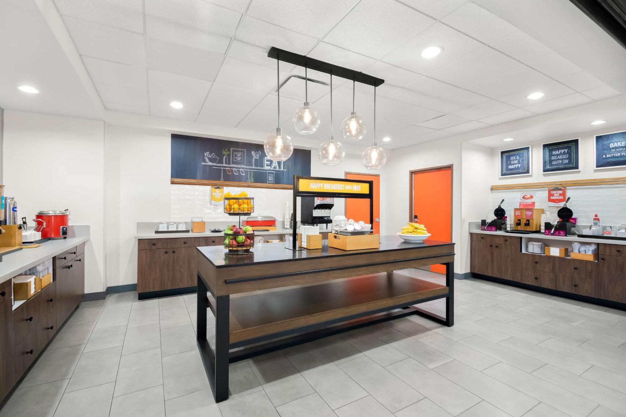 Hampton Inn & Suites Phoenix/Gilbert Exterior photo